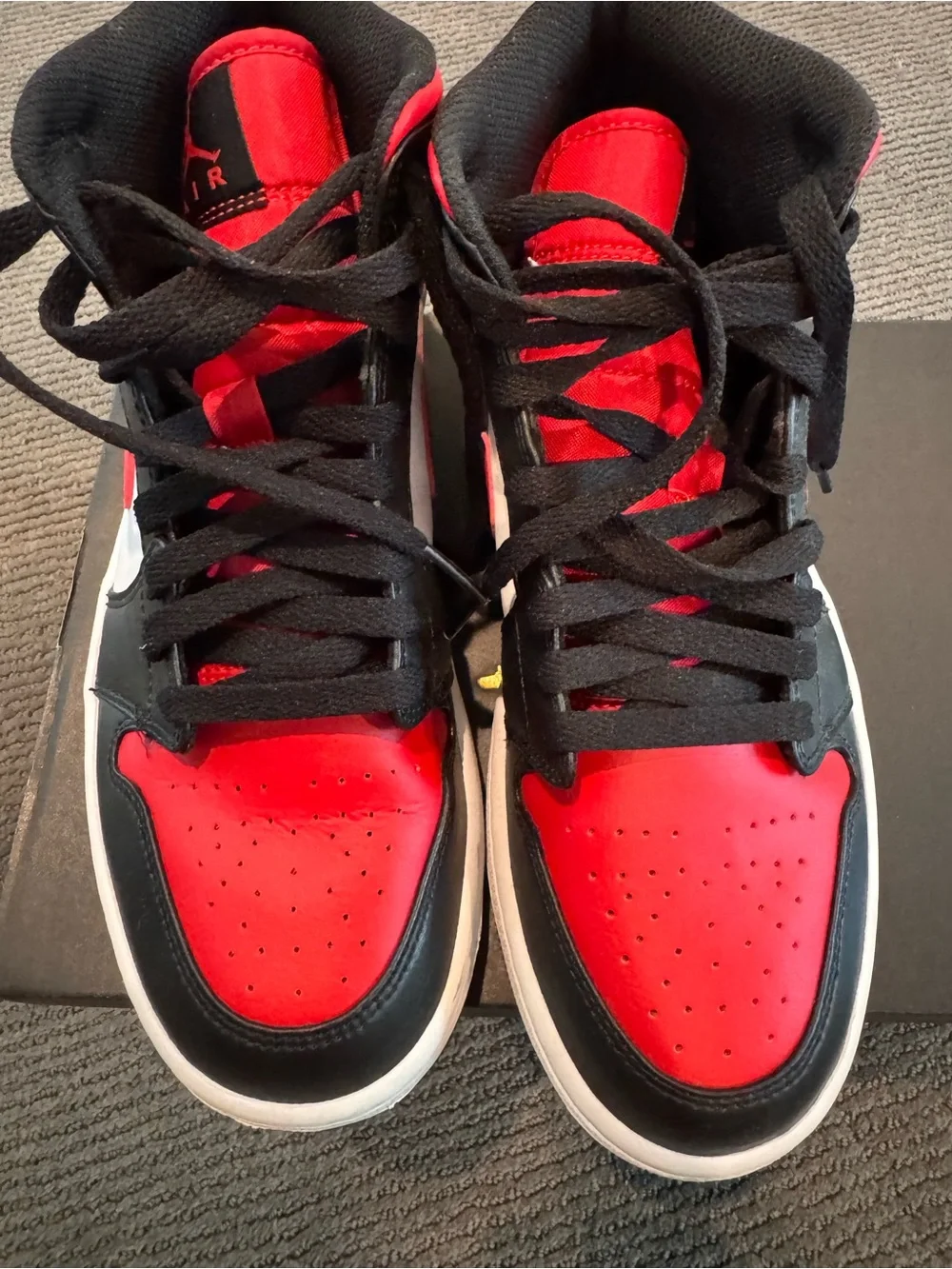 Air Jordan 1 Mid Men’s Sneakers in Red/Black/White